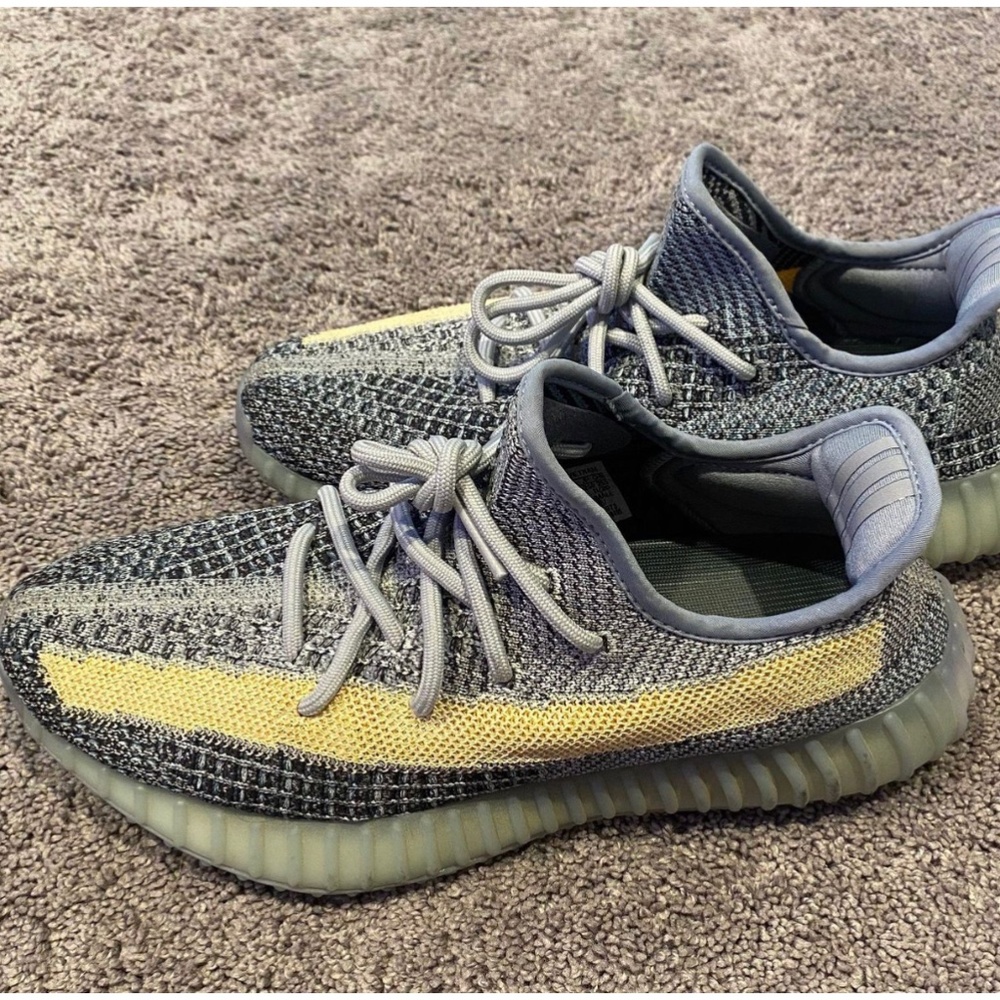 Adidas Yeezy boost 350 V2 Ash Blue